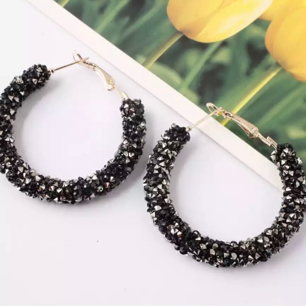New women’s hoop earrings